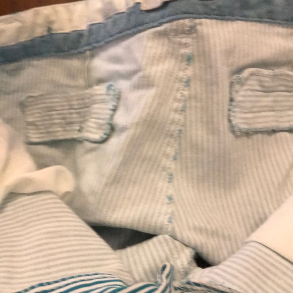 Papaya striped shorts size Large - Picture 2 of 9